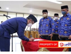 Pj Bupati Dani Ramdan Lantik Empat Pejabat Fungsional Dokter dan Bidan RSUD