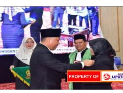 Dalam Rangka Peresmian Pengangkatan Sri Sunarsi Sebagai PAW DPR Mura Bupati Hadiri Rapat Paripurna DPRD