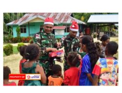 Satgas Yonif 122/TS Hadirkan Santa Claus Menyambut Perayaan Hari Raya Natal Di Perbatasan RI – PNG