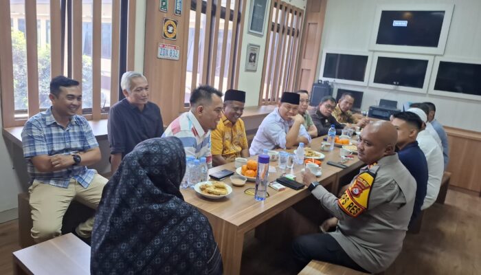 Ngariung Iman Ngariung Aman,Kapolres Serang Silaturahmi Dengan 13 Anggota DPRD Terpilih