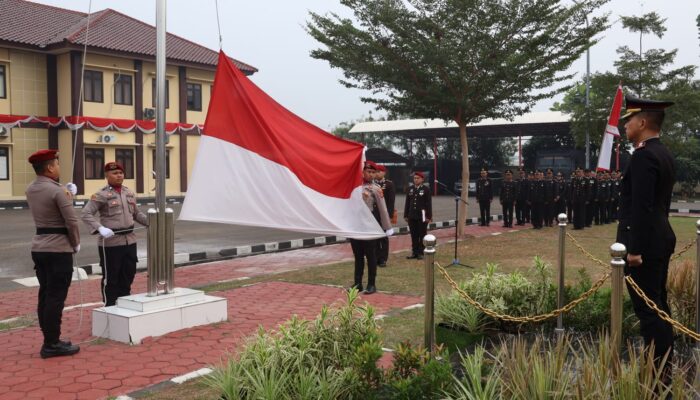 Polres Serang Gelar Upacara Memperingati Hari Kemerdekaan Republik Indonesia ke 79