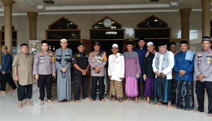 Ngariung Iman Nagariung Aman Kapolres Serang Jumling di Masjid Baitul Mumin Desa Citereup Ciruas