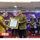 SMSI Sematkan Anugerah Pin Emas Kepada Jaksa Agung RI ST Burhanuddin