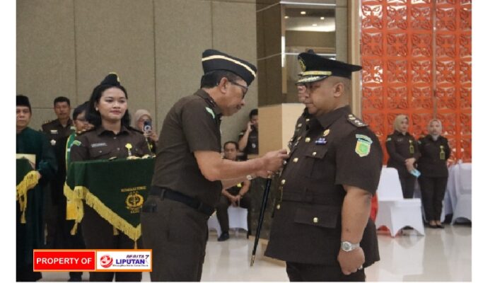 Kepala Kejati Riau Lantik 11 Pejabat Eselon III: Tegaskan Profesionalisme, Integritas, dan Reformasi Birokrasi
