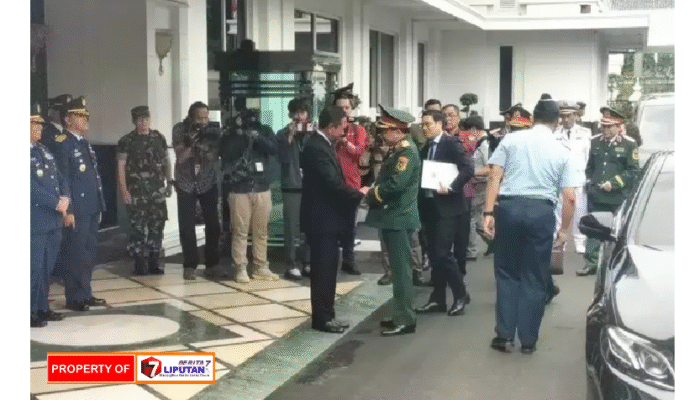 Dari Vietnam Wamenhan RI Terima Kunjungan Militer